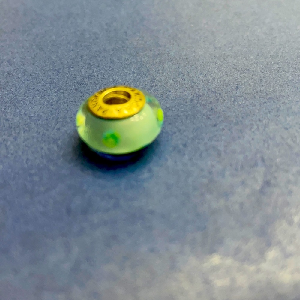 Glass murano Pandora charm